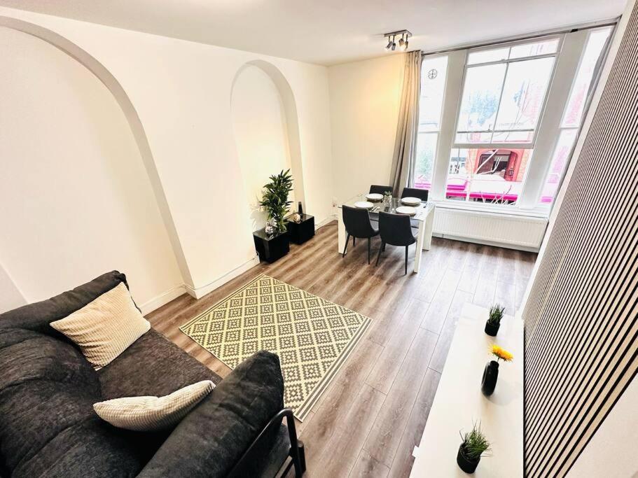 Luxury Flat Hyde Park Super Location For Tourists Apartman London Kültér fotó